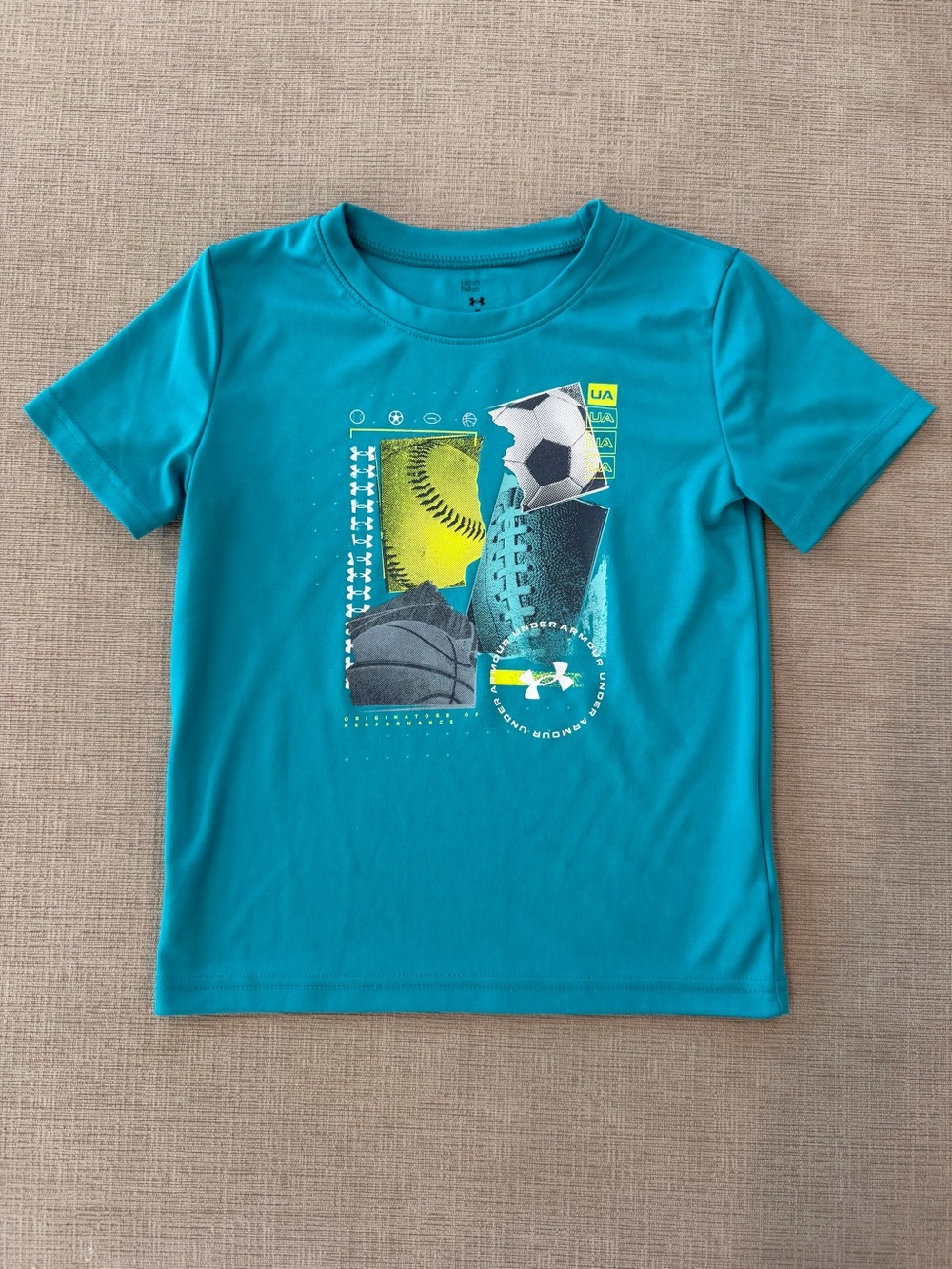 Boys Under Armour Performance Shirt - Size 5